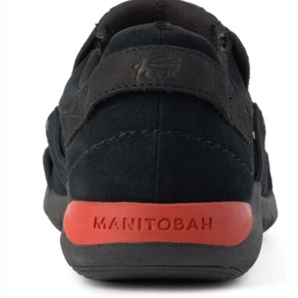 Manitobah Men's Makwa Slip-On Mukluk Black Suede Sizes New 60169 Waterproof - Picture 3 of 11